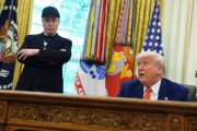 梦见经血马斯克：我进退两难