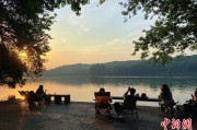 梦见经血“移动卧室”重塑旅行方式 “Z世代”爱上车轮上的家